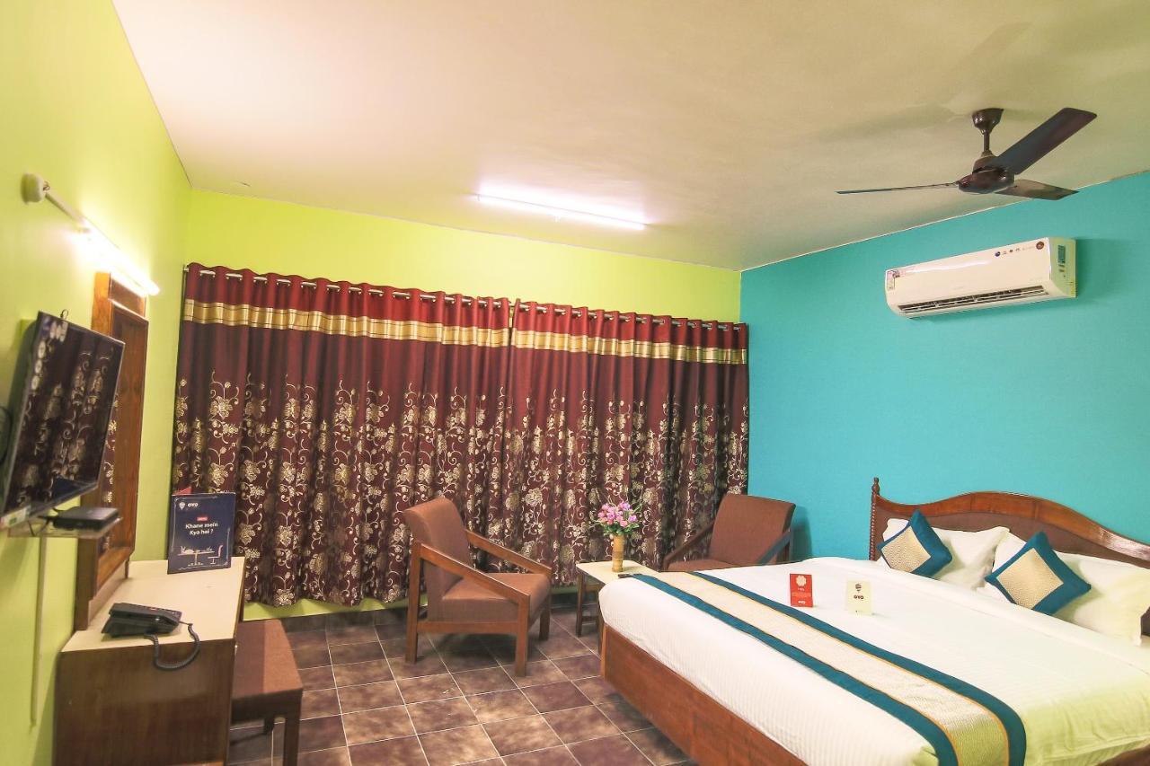 Oyo 10709 Hotel Sbt Visakhapatnam Buitenkant foto